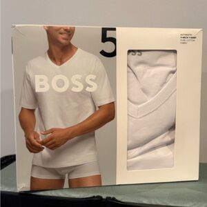 Boss Men's Classic White V-Neck T-Shirt 5-Pack
